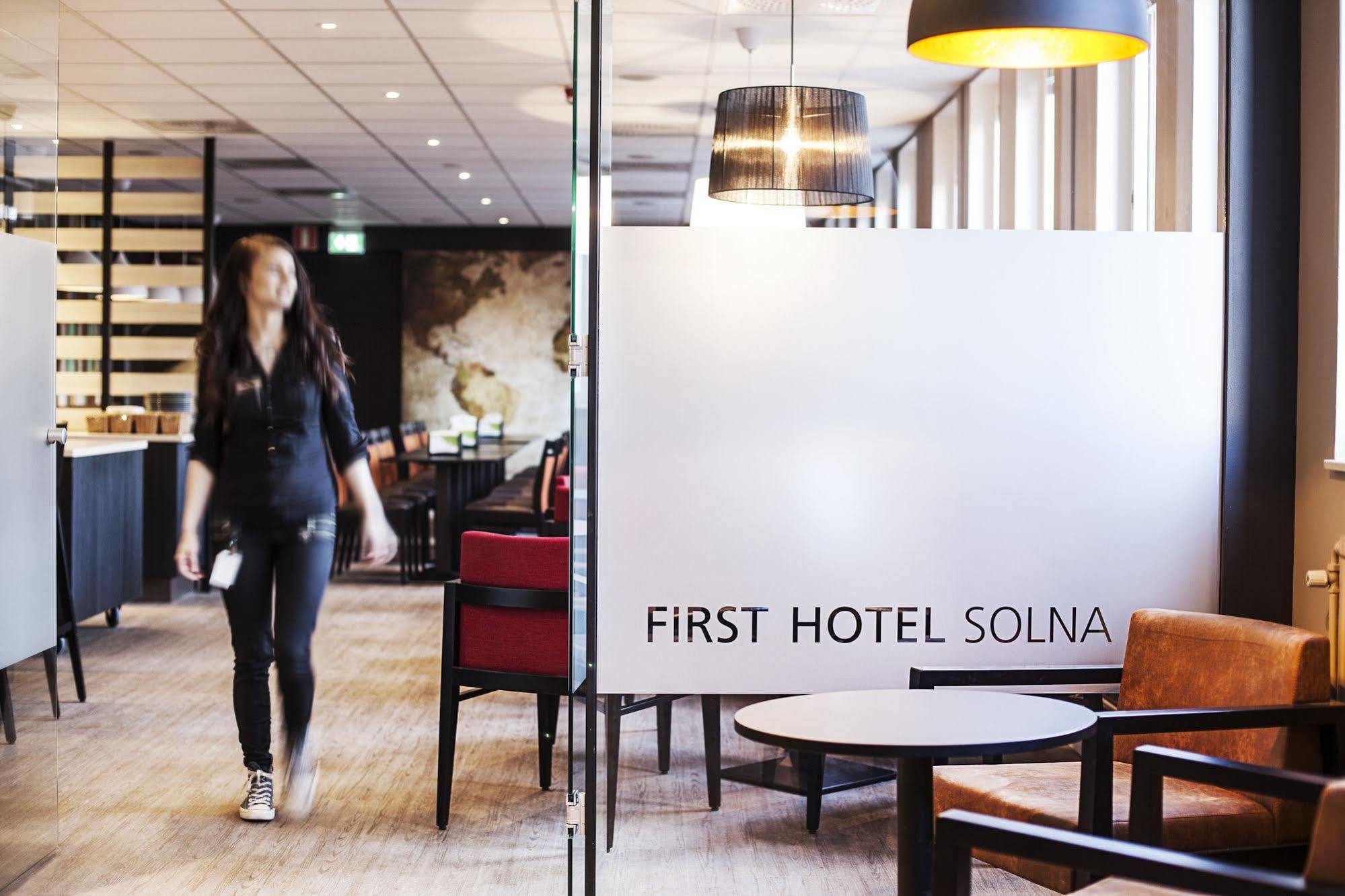 First Hotel Solna Exterior photo